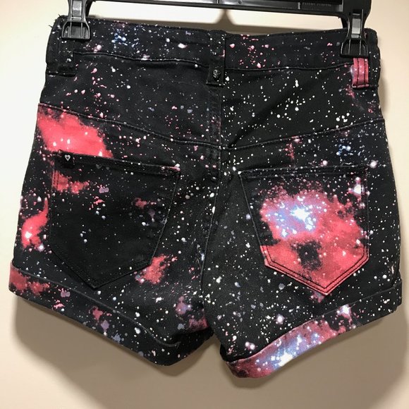 BLACKHEART space cosmo shorts - Picture 3 of 4